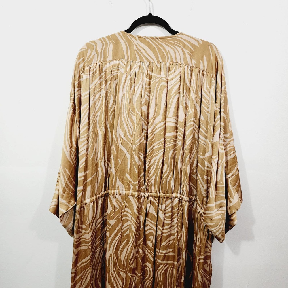 H&M Tan Patterned Jacket - Picture 5 of 10